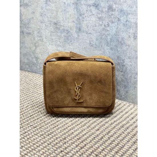 Borsa a tracolla YSL Saint Laurent Niki Besace marrone scamosciato 