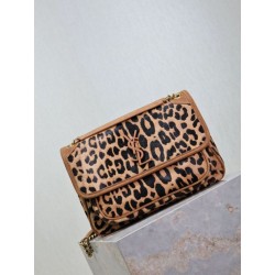 Borse Replica Niki Chain Flap Bag media YSL Saint Laurent con stampa leopardata