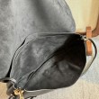 Borse Celine Halfmoon Soft Triomphe morbida pelle di agnello lucida Nera