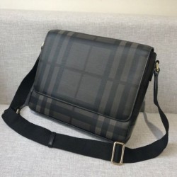 Replica 1:1 Borsa a tracolla Classic da uomo nera Outlet Borsa a tracolla Classic da uomo nera imitazioni perfette