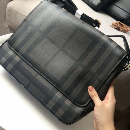 Borsa a tracolla Classic da uomo nera imitazioni perfette