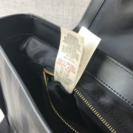 Borsa a tracolla Classic da uomo nera imitazioni perfette