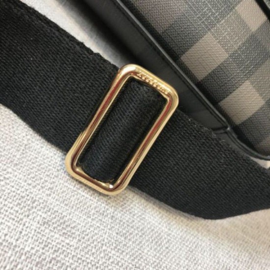 Borsa a tracolla Classic da uomo nera imitazioni perfette