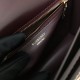 Replica 1:1 Borsa TB piccola in pelle di agnello con monogramma trapuntato rossa Outlet Borsa TB piccola in pelle di agnello con monogramma trapuntato rossa imitazioni perfette