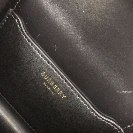 Replica Perfetta da cintura con cintura nera imitazioni perfette
