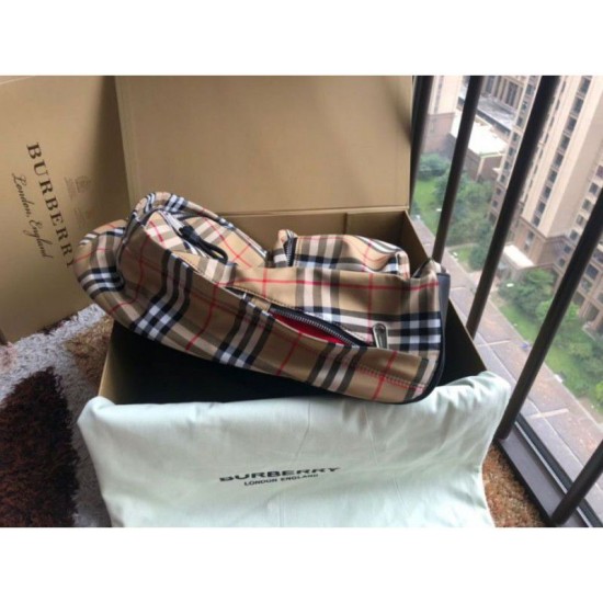 Replica 1:1 Zaino in nylon con motivo Vintage check marrone Outlet Zaino in nylon con motivo Vintage check marrone imitazioni perfette