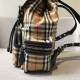 Zaino Medium da donna con motivo Vintage check e banda con icona imitazioni perfette