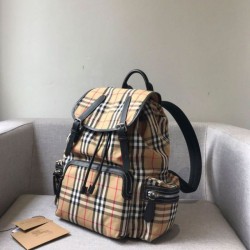 Replica 1:1 Zaino Medium Men con motivo Vintage check e banda con icona Outlet Zaino Medium Men con motivo Vintage check e banda con icona imitazioni perfette