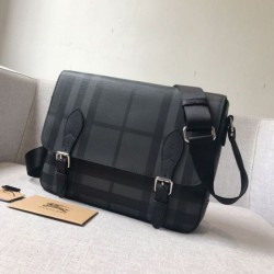 Replica 1:1 Borse a tracolla da uomo London Check nera Outlet Borse Replica a tracolla da uomo London Check nera imitazioni perfette