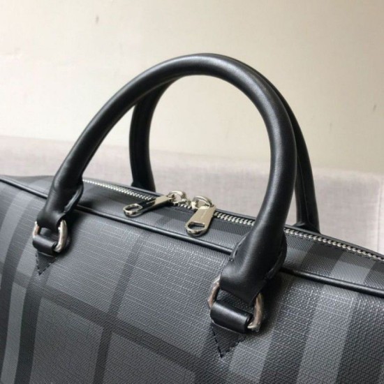 Borse Firmate Replica a tracolla Check Uomo grigia imitazioni perfette