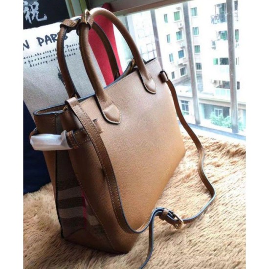 Medium Banner House Check Tote Coffee imitazioni perfette