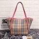 Riproduzione Fedele Haymarket Check Tote Borse 8886 Rosa imitazioni Replica Alta Qualità Haymarket Check Tote Borse 8886 Rosa