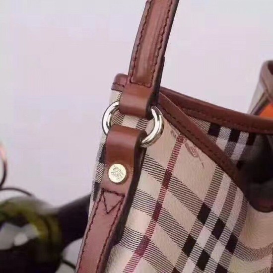 Replica Alta Qualità Haymarket Check Tote Borse
