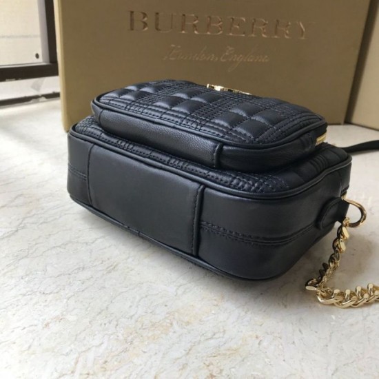 Cloni Firmate Burberry Borsa per fotocamera trapuntata piccola nera imitazioni