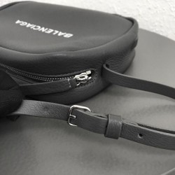 Borsa per fotocamera piccola Balenciaga Everyday liscia vitello nera Dupe Perfetta Cloni Firmate Borsa per fotocamera piccola Balenciaga Everyday liscia vitello nera imitazioni