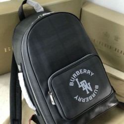 Zaino Burberry motivo London check grafico Dupe Perfetta Cloni Firmate Zaino Burberry motivo London check grafico imitazioni