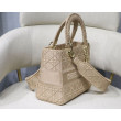 Borse Replica Alta Qualità a spalla ricamata Christian Dior Medium Lady D-Lite albicocca Borse Replica Alta Qualità a spalla ricamata Christian Dior Medium Lady D-Lite albicocca