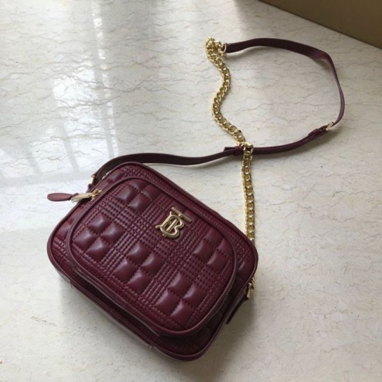 Cloni Firmate Burberry Borsa per fotocamera trapuntata piccola Claret imitazioni