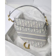 Borsa Christian Dior Saddle Original Oblique in tela ricamata grigia Borsa Christian Dior Saddle Original Oblique in tela ricamata grigia