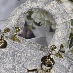 Dupe Borsa Christian Dior Medium Lady D-Lite grigia imitazioni perfette Replica Borsa Christian Dior Medium Lady D-Lite grigia Griffate