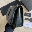 Bora Pari all'originale replica media YSL Saint Laurent Niki Nera