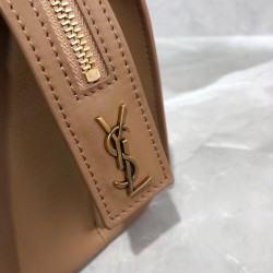 Borsa tote piccola in pelle liscia YSL Saint Laurent East Side 554116 Marrone Dupe Perfetta Cloni Firmate Borsa tote piccola in pelle liscia YSL Saint Laurent East Side 554116 Marrone imitazioni