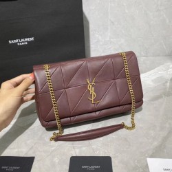 YSL Saint Laurent Jamie Medium Carre Rive Gauche Flap Bag Dark Legion Red Dupe Perfetta Cloni Firmate YSL Saint Laurent Jamie Medium Carre Rive Gauche Flap Bag Dark Legion Red imitazioni