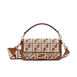 Borsa Baguette In Pelle Con Ricamo FF 8BR600 Caffè