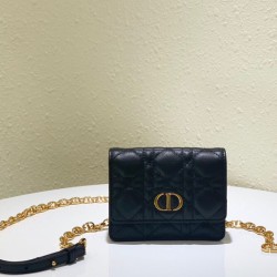 Dupe Christian Dior Mini Caro Pouch con catena nera imitazioni perfette Replica Christian Dior Mini Caro Pouch con catena nera Griffate