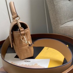 Borsa Baguette in Pelle 8BR600 Albicocca Borsa Baguette in Pelle 8BR600 Albicocca