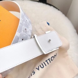Dupe LV Initiales 40MM Cintura reversibile Damier Salt MP300V imitazioni perfette Replica LV Initiales 40MM Cintura reversibile Damier Salt MP300V Griffate