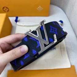 Dupe LV Initiales Everyday LV 40MM Cintura reversibile MP302V imitazioni perfette Replica LV Initiales Everyday LV 40MM Cintura reversibile MP302V Griffate