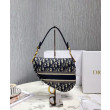 Sella Christian Dior Borsa obliqua originale in tela ricamata Blu scuro Sella Christian Dior Borsa obliqua originale in tela ricamata Blu scuro