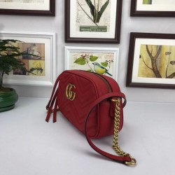 Borsa a tracolla GG Marmont Matelasse 447632 Rosso Borsa a tracolla GG Marmont Matelasse 447632 Rosso