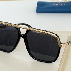 Dupe Occhiali da sole quadrati GG0200S glod / Nero imitazioni perfette Replica Occhiali da sole quadrati GG0200S glod / Nero Griffate