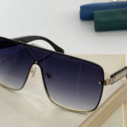 Replica GG0677 Occhiali da sole quadrati Blu Griffate