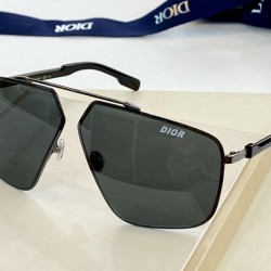 Dupe Occhiali da sole Dior Street imitazioni perfette Replica Occhiali da sole Dior Street Griffate