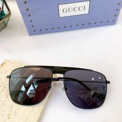 GG0909S Occhiali da sole 01