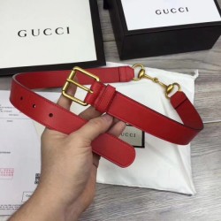 Cintura in pelle con morsetto rosso 488939 imitazioni perfette