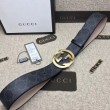 Pari all'originale replica Cintura GG Supreme con fibbia G nera 411924