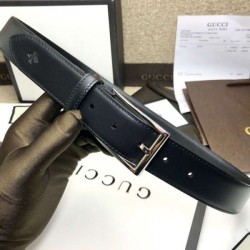 Cintura in pelle con fibbia in madreperla 474348 imitazioni perfette