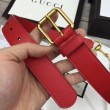 Cintura in pelle con morsetto rosso 488939