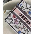 Tote per libri Christian Dior piccola Dior bianca