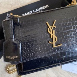 Imitazioni borse griffate media YSL Saint Laurent Sunset con finiture in oro goffrato coccodrillo Dupe Perfetta Cloni Firmate Imitazioni borse griffate media YSL Saint Laurent Sunset con finiture in oro goffrato coccodrillo imitazioni