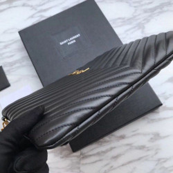 Dettagli perfetti YSL Saint Laurent Custodia per tablet Monogram Matelasse nera