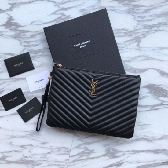 Dettagli perfetti YSL Saint Laurent Custodia per tablet Monogram Matelasse nera Dettagli perfetti YSL Saint Laurent Custodia per tablet Monogram Matelasse nera