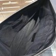 Dettagli perfetti Pochette Saint Laurent nera con hardware argento