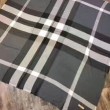 Pari all'originale replica Lightweight Controlla Modale e Lana Square Sciarpa Blu