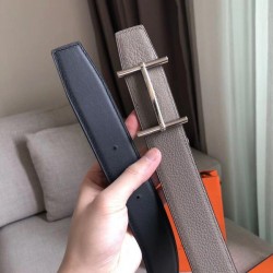 Pari all'originale replica Cintura reversibile Hermes H d'Ancre Grigio / Noir Dupe Perfetta Cloni Firmate Pari all'originale replica Cintura reversibile Hermes H d'Ancre Grigio / Noir imitazioni