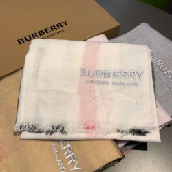 Replica 1:1 Scialle in cashmere con motivo check classico Burberry 75 x 205 bianco Outlet Scialle in cashmere con motivo check classico Burberry 75 x 205 bianco imitazioni perfette